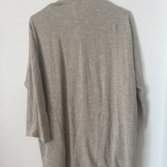 Donni Cardigan - Picture 2 of 3